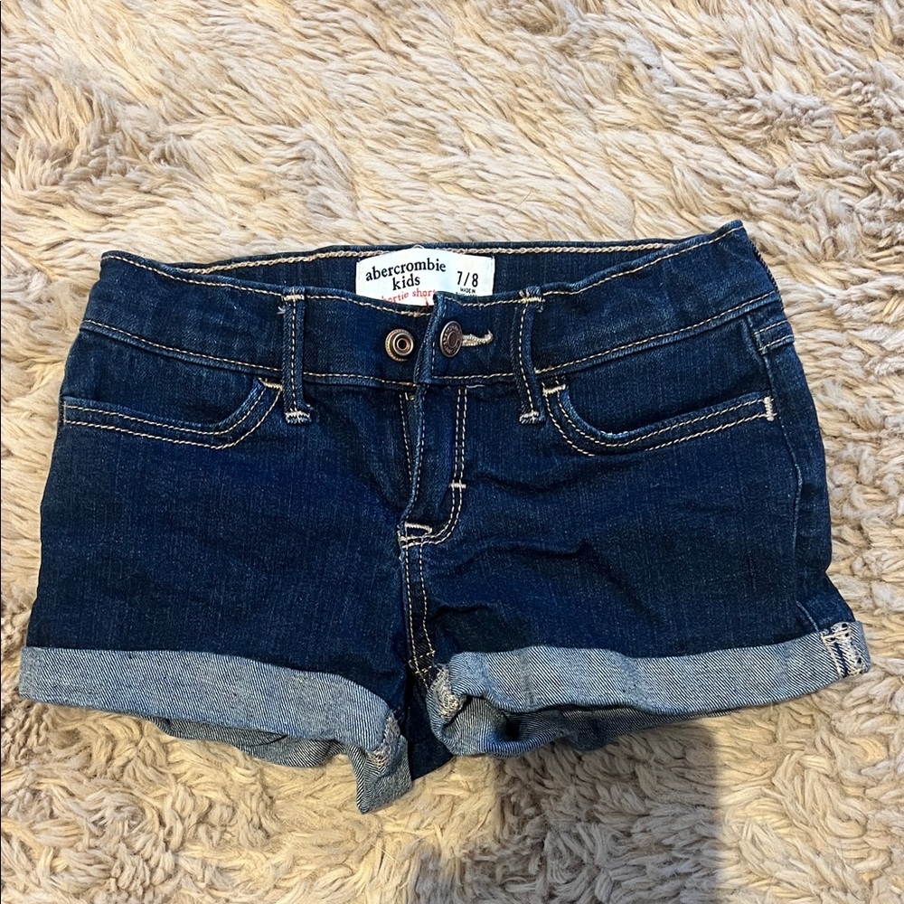 NWOT-Abercrombie Kids Dark Blue Jean Shorts 🦋